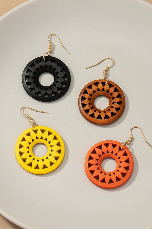 Circle Wood style drop earrings