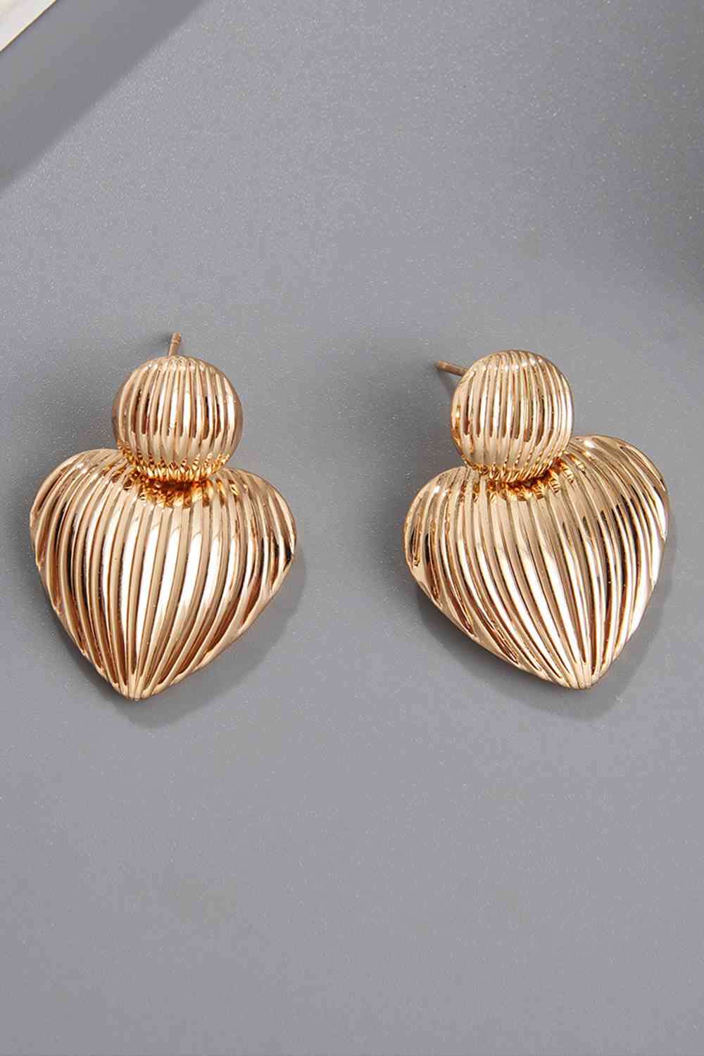 Heart Round Ribbed Earrings Fashion Lux Shop