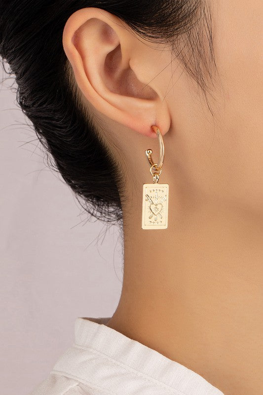 Rectangle drop earrings with etched heart Fashion Lux Shop