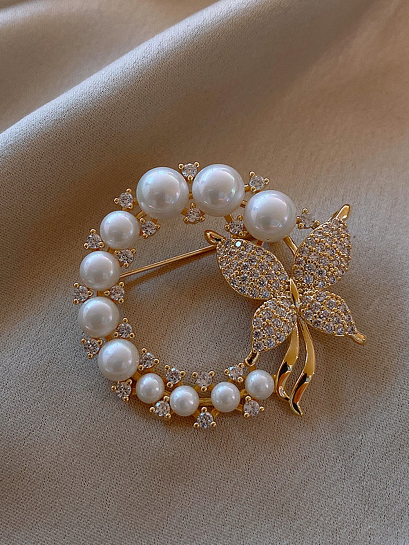 Pearl And Rhinestone Brooches Fashion Lux Shop