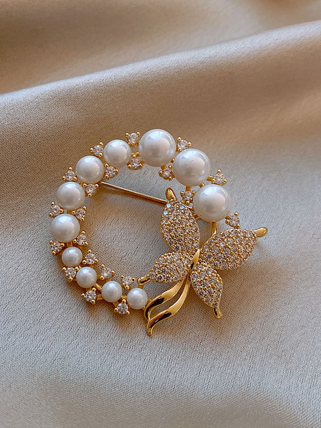 Pearl And Rhinestone Brooches Fashion Lux Shop