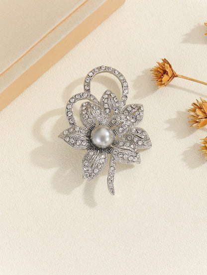 Crystal Pearl &amp; Rhinestone Bowknot Brooch Fashion Lux Shop