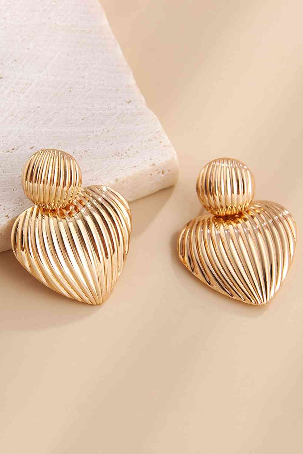 Heart Round Ribbed Earrings Fashion Lux Shop